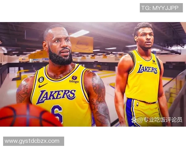 火箭与湖人激战正酣NBA赛场上演精彩对决引发球迷热议